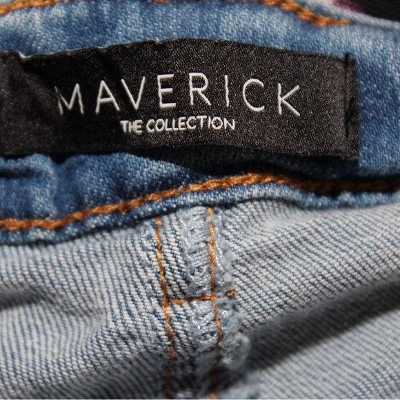 Maverick The Collection Women’s Jeans Size 5/27 Ripped Trendy - Picture 4 of 4